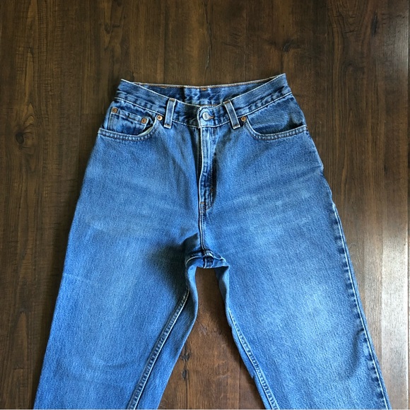 550 high waisted Levi’s